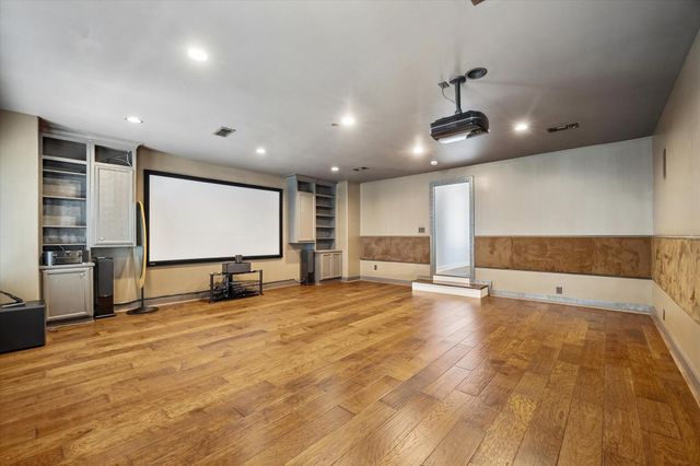 1106 Bayou Island Drive, Houston, TX 77024