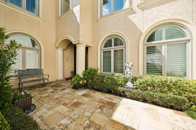 1106 Bayou Island Drive, Houston, TX 77024