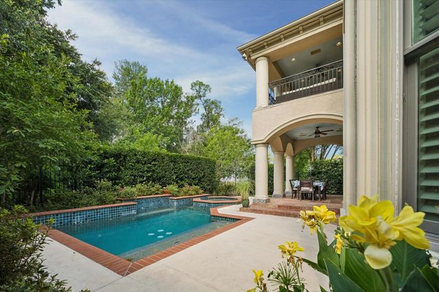 1106 Bayou Island Drive, Houston, TX 77024