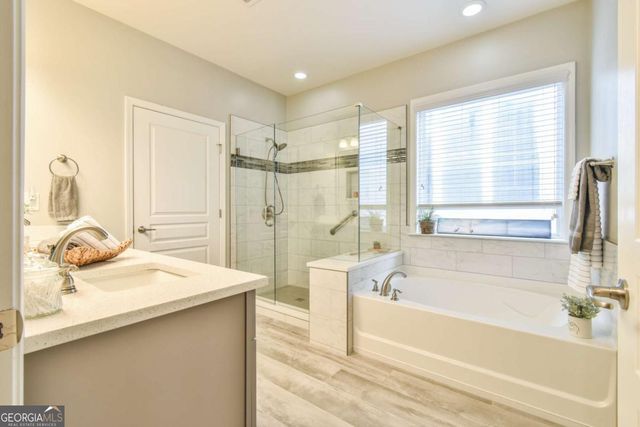 6407 Autumn Crest Lane, Hoschton, GA 30548
