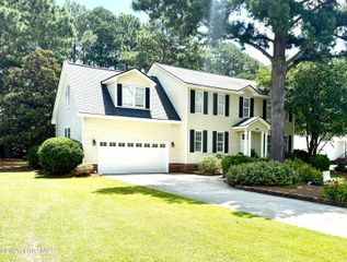 2507 Royal Drive, Winterville, NC 28590