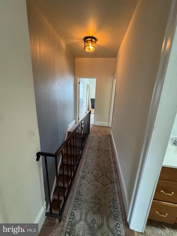 6758 HEGERMAN ST, Philadelphia, PA 19135
