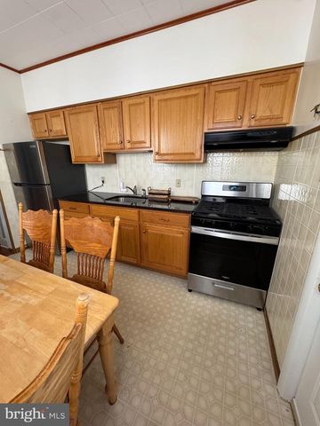 6758 HEGERMAN ST, Philadelphia, PA 19135