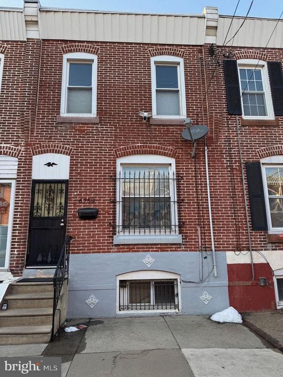 6758 HEGERMAN ST, Philadelphia, PA 19135