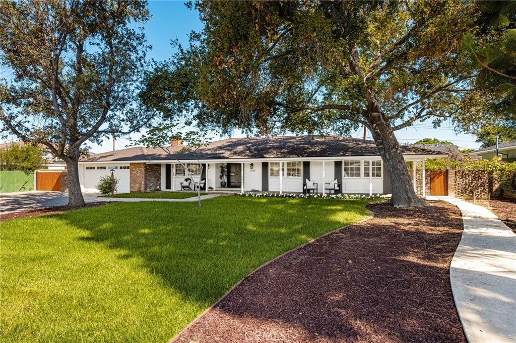 1209 E Walnut, Orange, CA 92867 — exterior