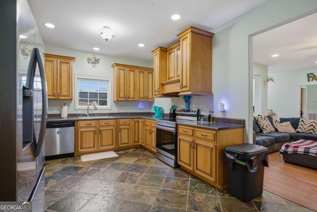 323 Lloyd Way, Resaca, GA 30735