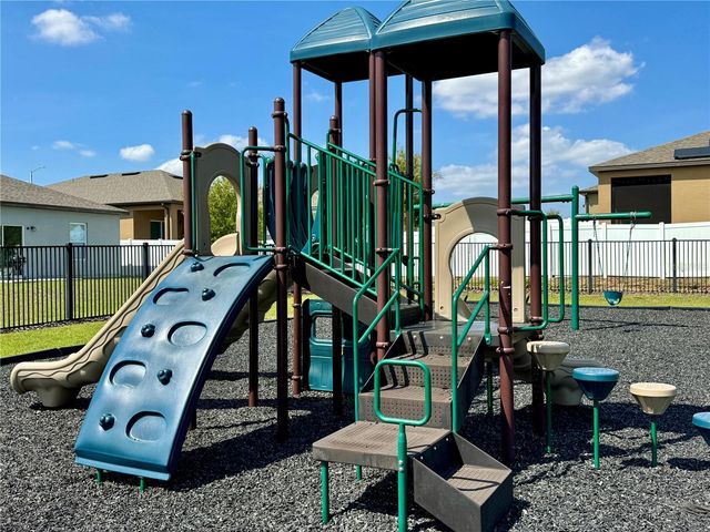 580 TAURUS LANE, St Cloud, FL 34772