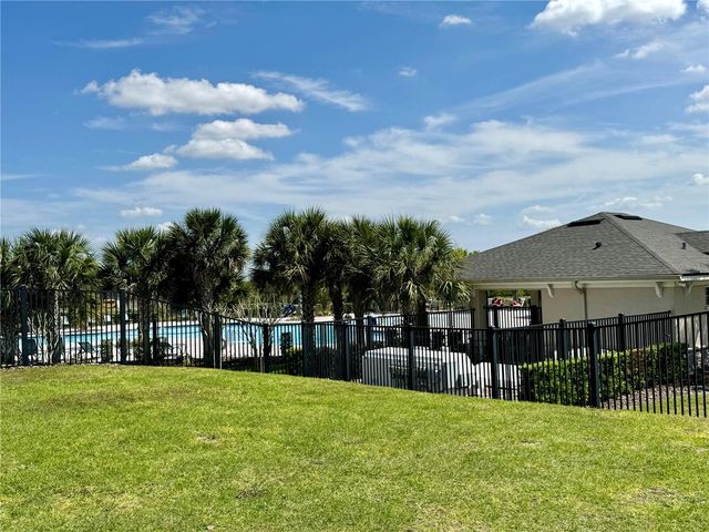 580 TAURUS LANE, St Cloud, FL 34772