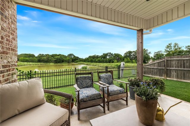 247 N Powderhorn Drive, Fayetteville, AR 72704