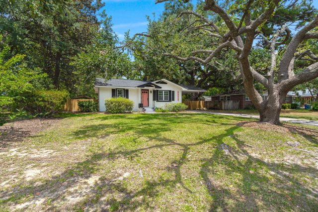 2632 Ridgewood Avenue, Charleston, SC 29414