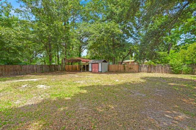 2632 Ridgewood Avenue, Charleston, SC 29414
