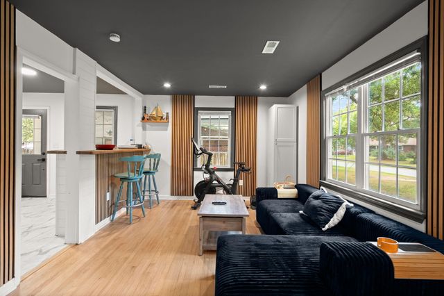 2632 Ridgewood Avenue, Charleston, SC 29414