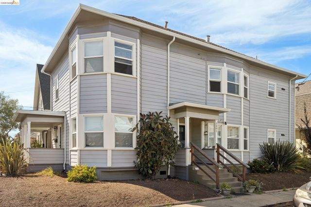 5401 Genoa, Oakland, CA 94611
