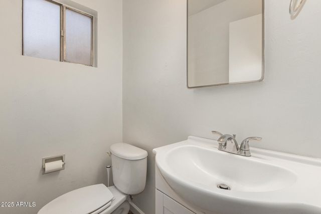 2808 W LAWRENCE Road, Phoenix, AZ 85017