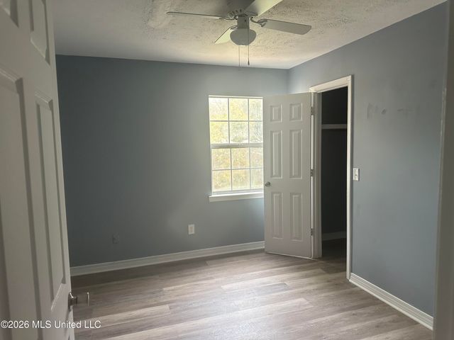 205 Woodbrook Cove, Byram, MS 39272