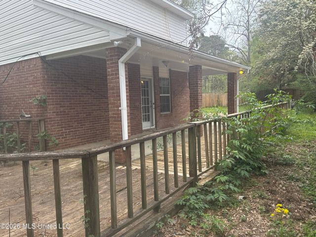 205 Woodbrook Cove, Byram, MS 39272
