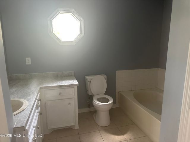 205 Woodbrook Cove, Byram, MS 39272