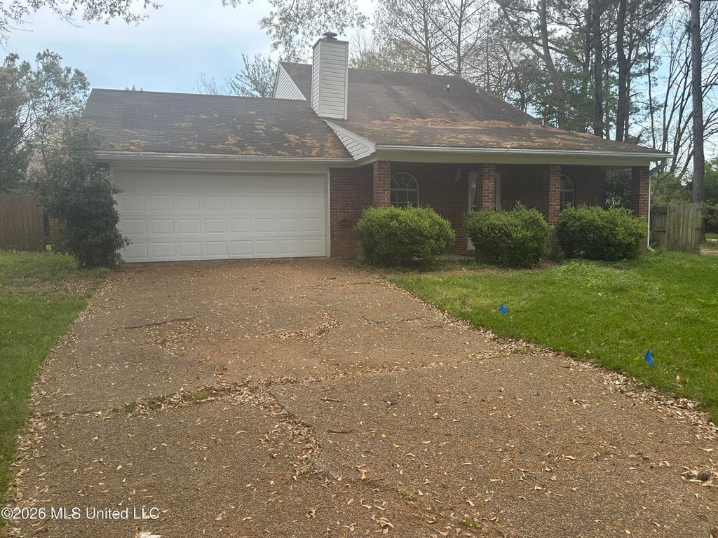 205 Woodbrook Cove, Byram, MS 39272