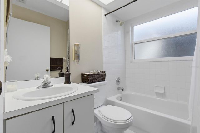 12041 68TH STREET, Largo, FL 33773