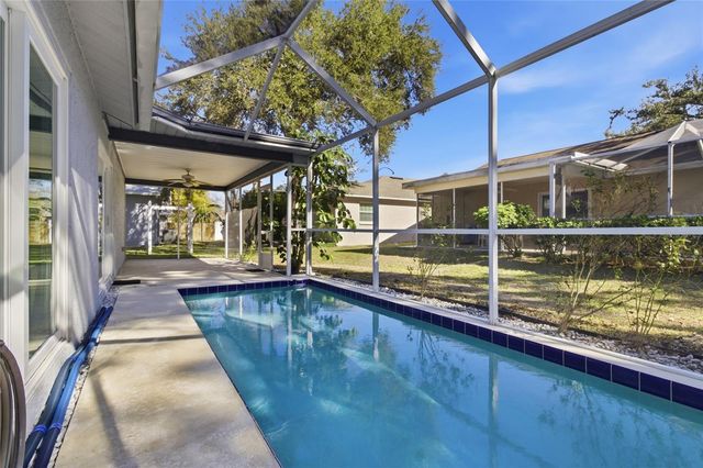 12041 68TH STREET, Largo, FL 33773