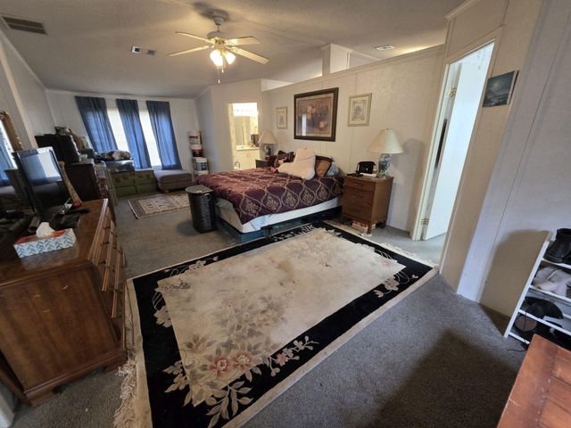 18902 Mckay Road, Alvin, TX 77511