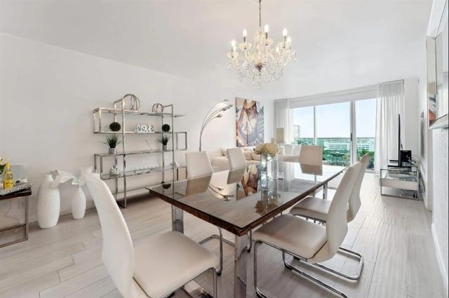 4001 S Ocean Drive 14, Hollywood, FL 33019