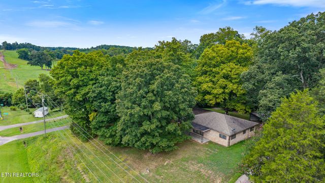 569 S Amhurst Place Place, Englewood, TN 37329