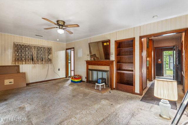 569 S Amhurst Place Place, Englewood, TN 37329