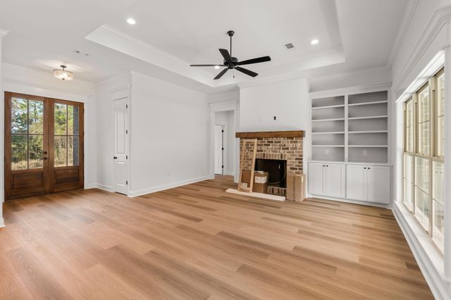 44 Sapphire Dr., Purvis, MS 39475