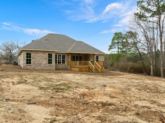 44 Sapphire Dr., Purvis, MS 39475