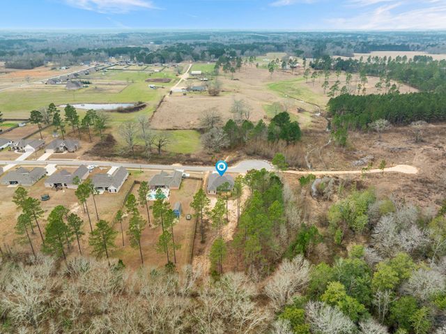 44 Sapphire Dr., Purvis, MS 39475