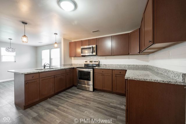 955 N Traub Avenue, Indianapolis, IN 46222