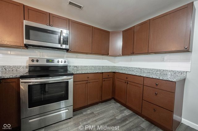 955 N Traub Avenue, Indianapolis, IN 46222