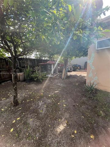 2651 W 12th Ave, Hialeah, FL 33010