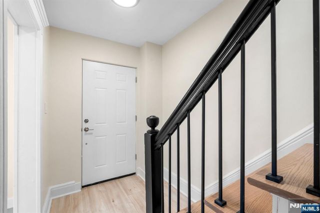 125 Brookside Avenue, Irvington, NJ 07111