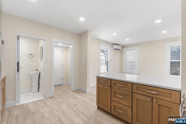 125 Brookside Avenue, Irvington, NJ 07111