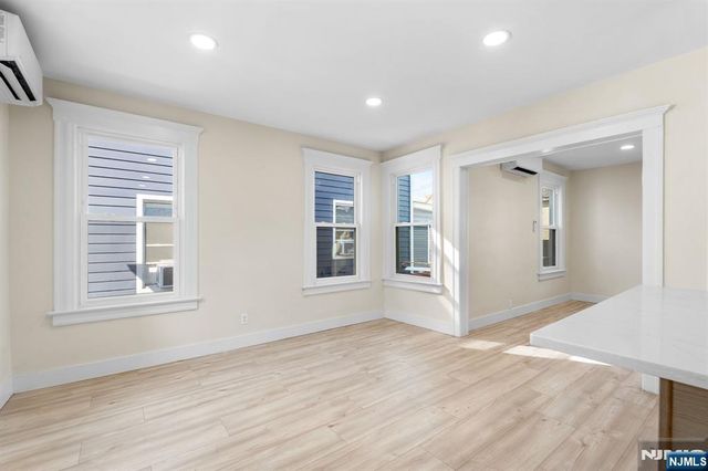 125 Brookside Avenue, Irvington, NJ 07111