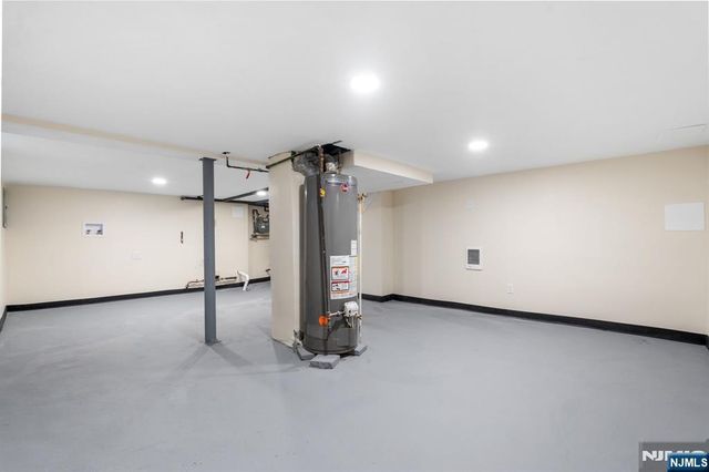 125 Brookside Avenue, Irvington, NJ 07111