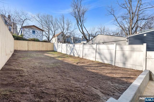 125 Brookside Avenue, Irvington, NJ 07111