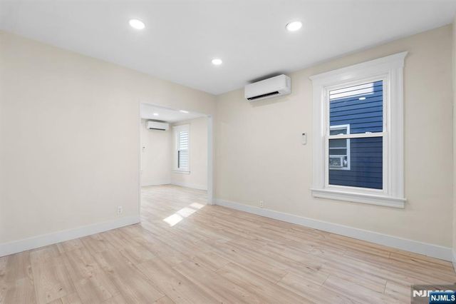 125 Brookside Avenue, Irvington, NJ 07111