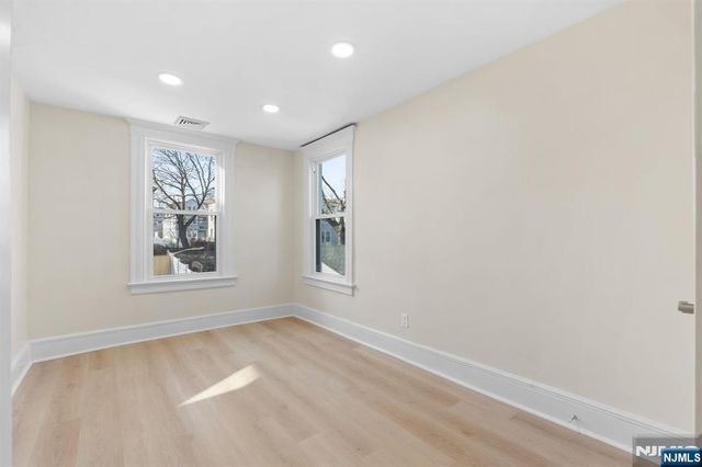 125 Brookside Avenue, Irvington, NJ 07111