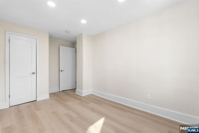 125 Brookside Avenue, Irvington, NJ 07111