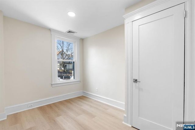 125 Brookside Avenue, Irvington, NJ 07111