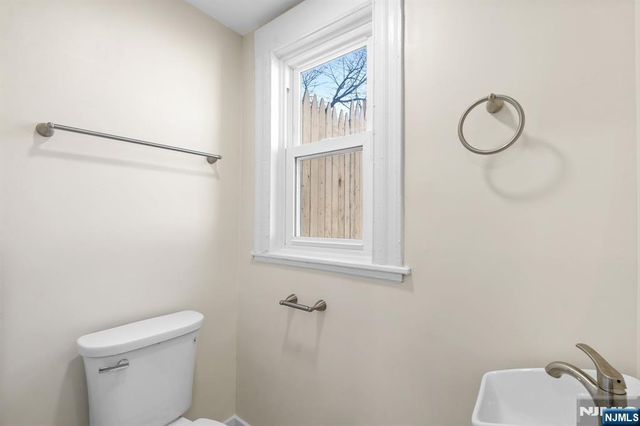 125 Brookside Avenue, Irvington, NJ 07111