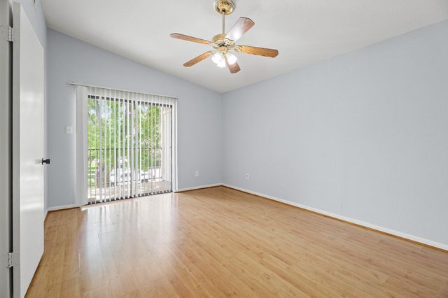 8100 Cambridge Street 138, Houston, TX 77054