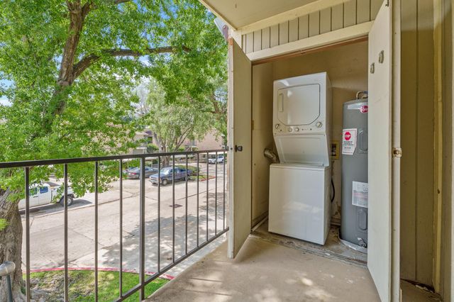 8100 Cambridge Street 138, Houston, TX 77054