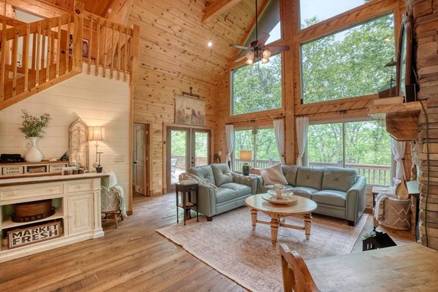 529 Talulu Pass, Murphy, NC 28906