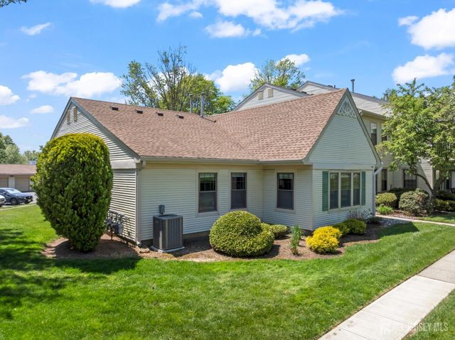 119 Griggs Place, East Brunswick, NJ 08816