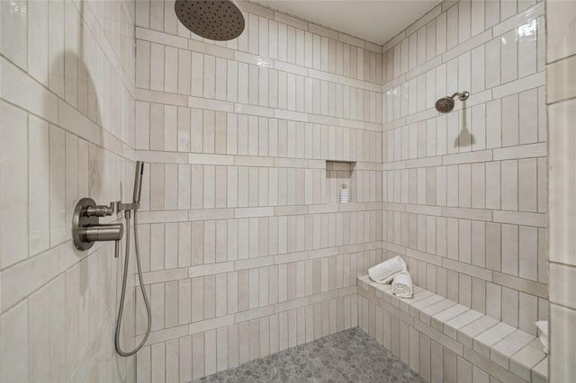 1614 Cheshire Lane, Houston, TX 77018