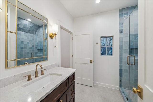 1614 Cheshire Lane, Houston, TX 77018